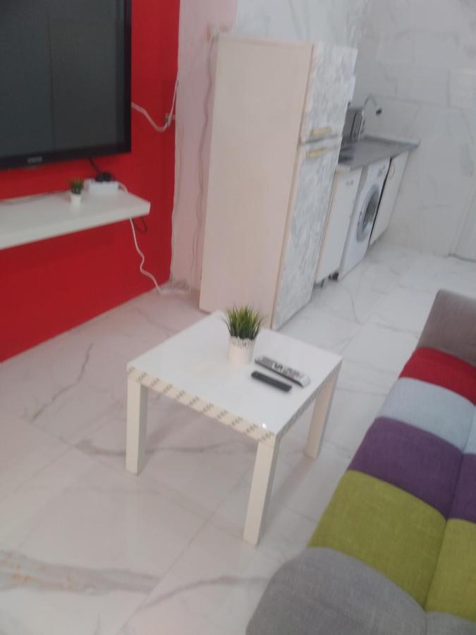 Precioso Moderno Cerca Del Carrefour Rosaleda Apartament *