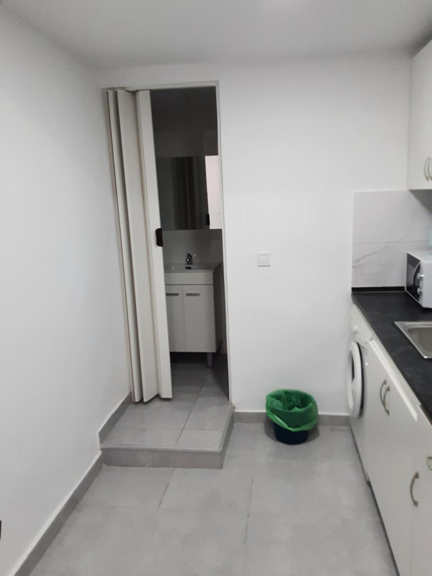 Precioso Moderno Cerca Del Carrefour Rosaleda Apartament