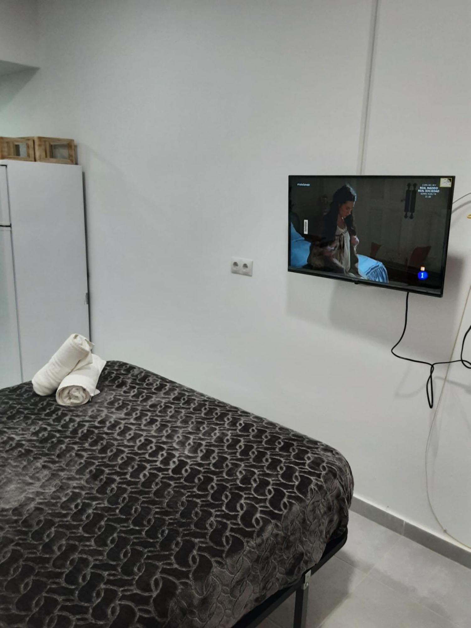 Apartament Precioso Moderno Cerca Del Carrefour Rosaleda